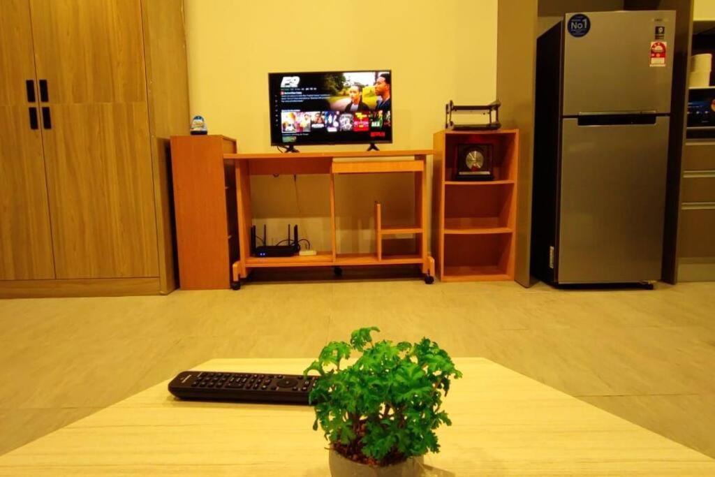 Apartment Bs1513a- Klia- Self Check-in - Wi-fi- Netflix- Parking - Bell Suites- Sepang, 5072